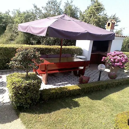 Smilja * مالينسكا